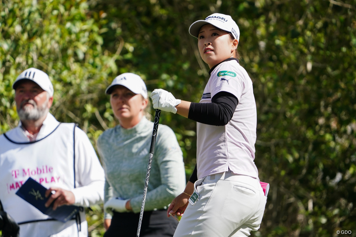 前週の予選ラウンド同組だったリネア・ストームを1アップで撃破