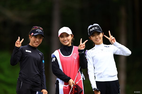 2025年 ヤマハレディースオープン葛城 4日目 木村彩子 安田祐香 突然の写真撮影