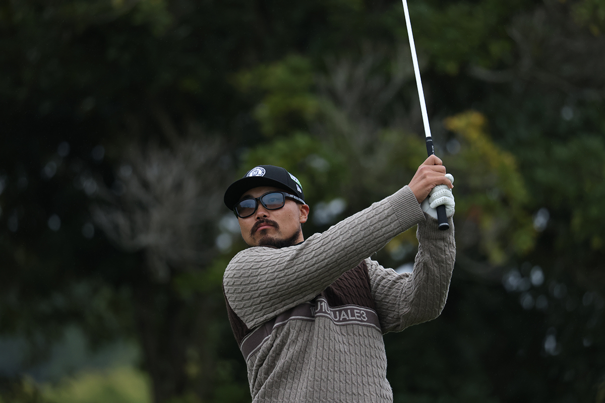 首位タイの梅山知宏※撮影は大会初日（提供：JGTO） 2025年 i Golf Shaper Challenge in 筑紫ヶ丘 2日目 梅山知宏