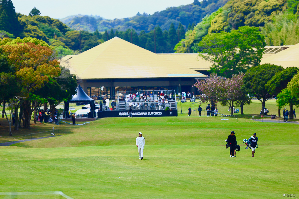 Hole10をゆく 2025年 前澤杯 MAEZAWA CUP 3日目 重永亜斗夢