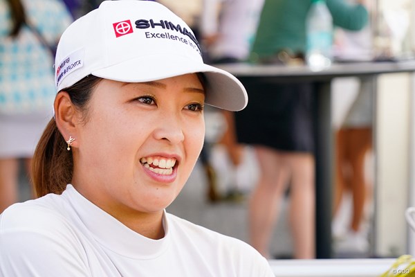 西郷真央が首位タイでメジャーの最終日へ