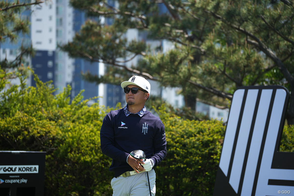 15番のティショット