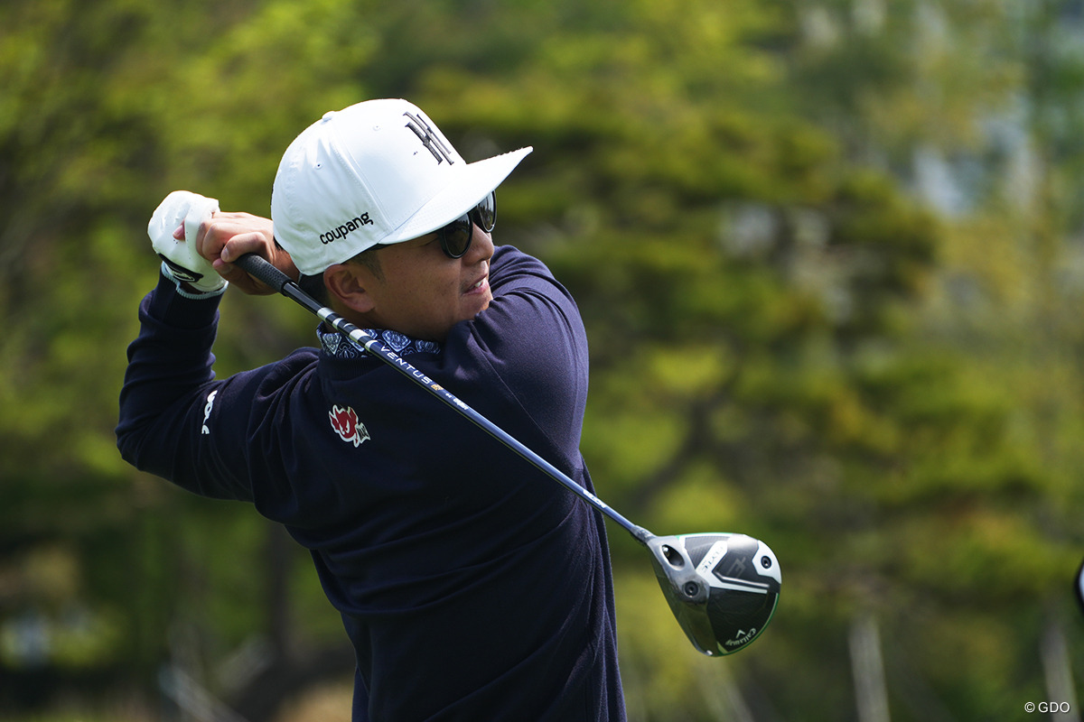 香妻陣一朗が首位と3打差5位 デシャンボーとゴーチが首位発進／LIV