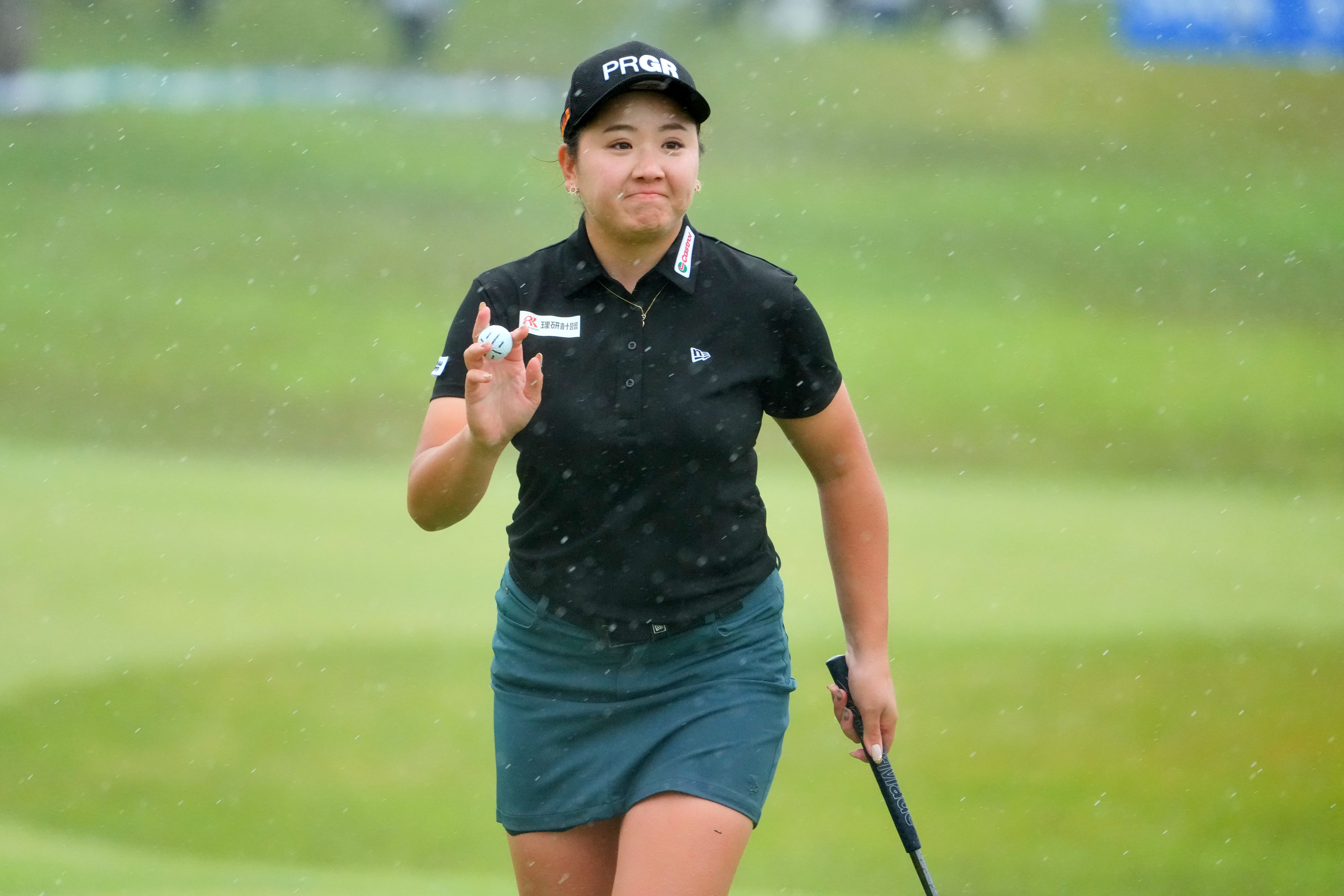 小林夢果と野澤真央が暫定首位でホールアウト 初日は悪天候で順延