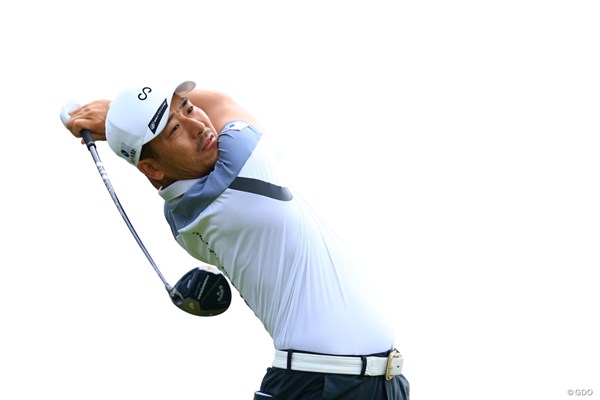 ツアー未勝利の竹安俊也が「64」の7アンダーで回った