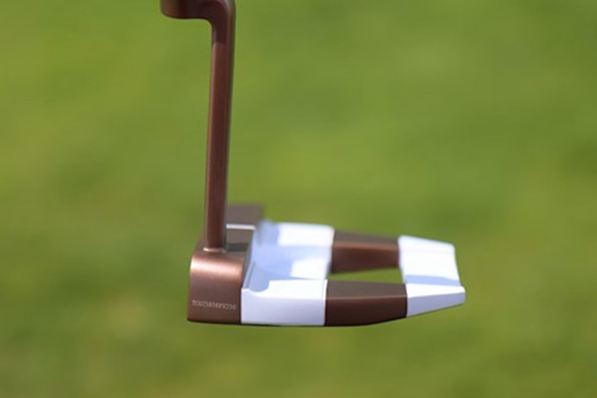 オデッセイパター MOI（慣性モーメント）は6300を超える（GolfWRX）