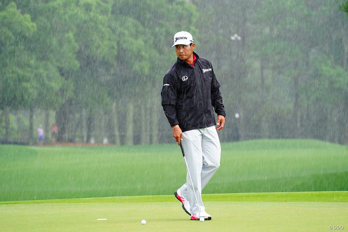 13日も9ホールの練習ラウンド終了間際にも強い雨が