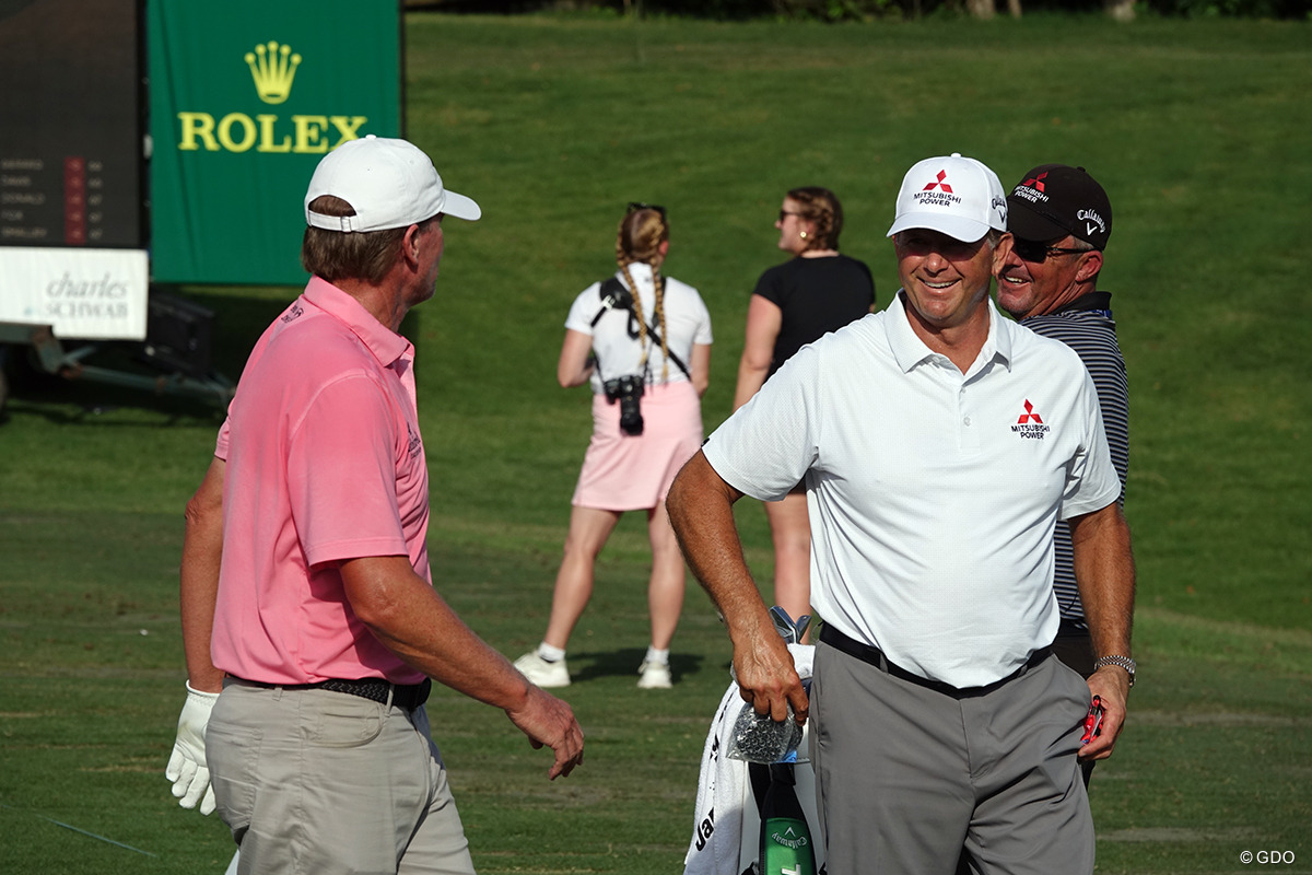 「メシどうする？」