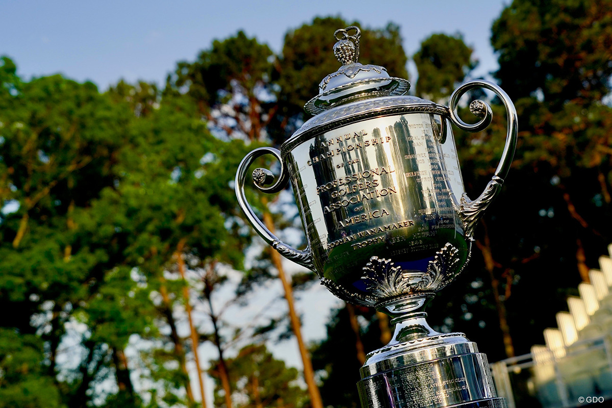 プロ世界一の証「ワナメーカートロフィー」は誰の手に