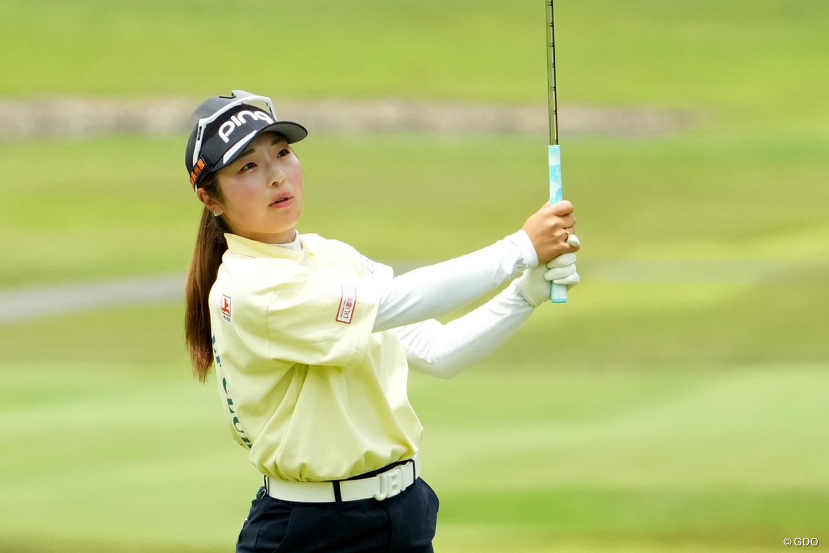 今季1勝の佐久間朱莉が6アンダーで滑り出した