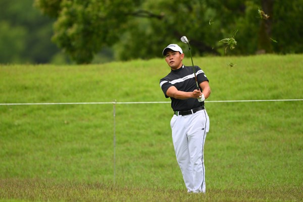 「71」でプレーした山下勝将（C）JGTOimages