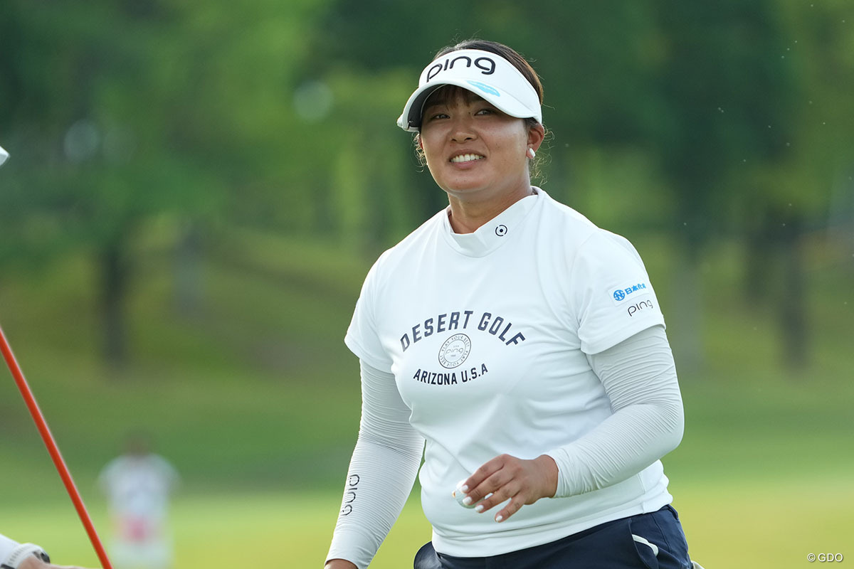 次週にメジャーを控える鈴木愛が首位に2打差の好スタート