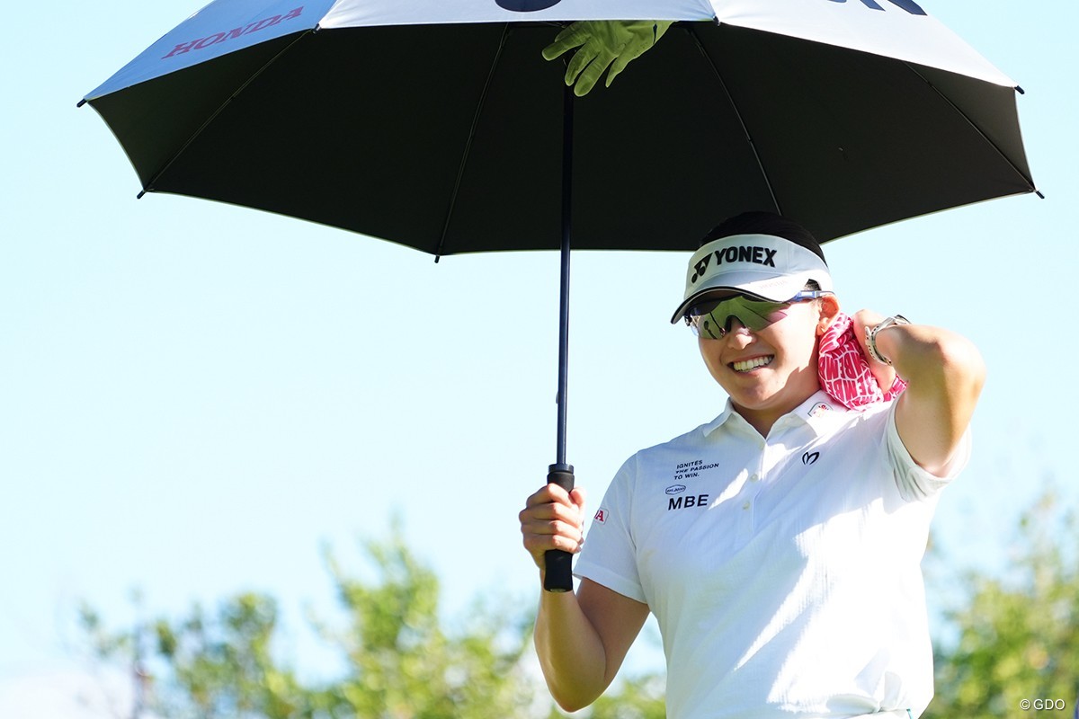 エポック社の公式オンラインショップです。【岩井千怜】JLPGA
