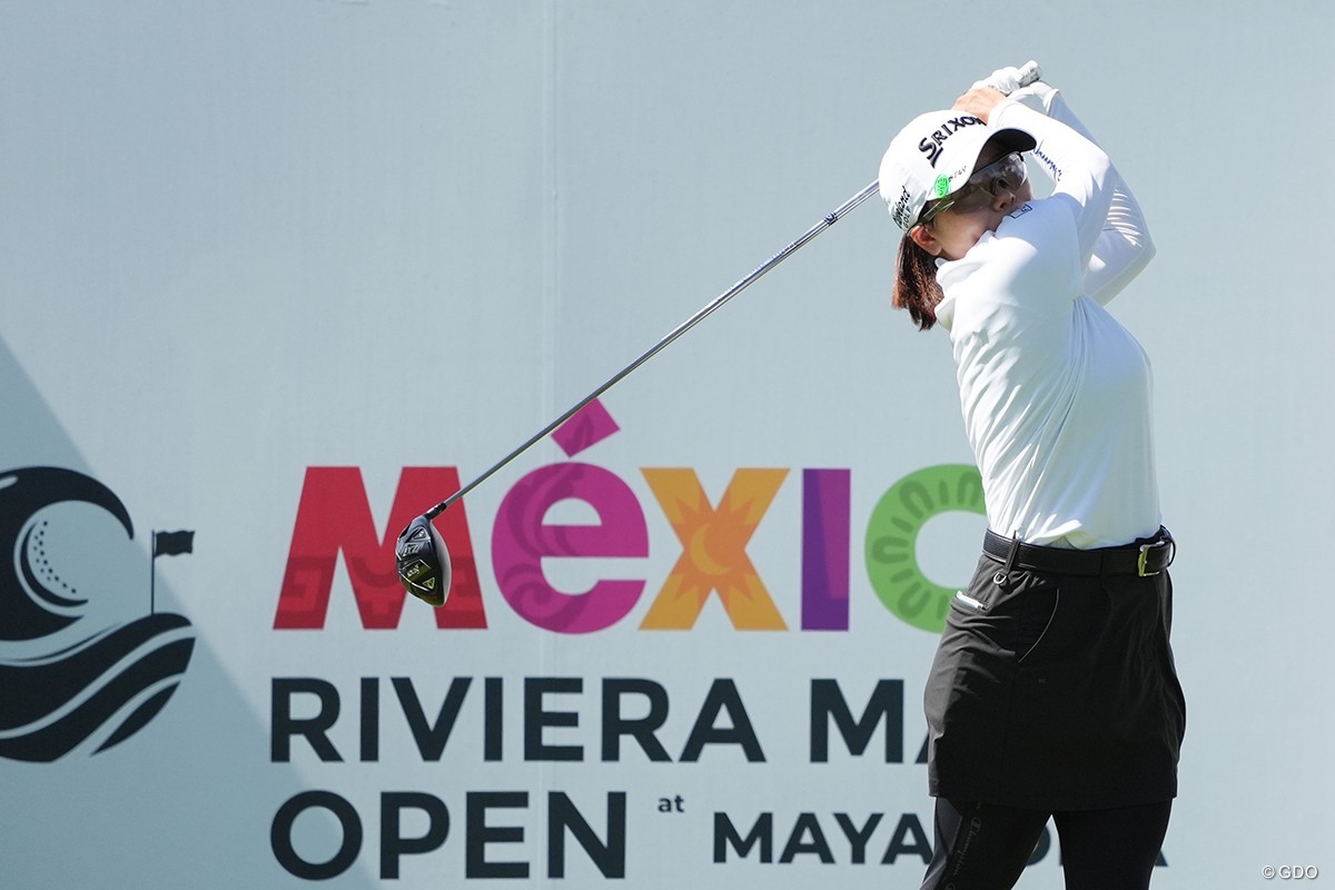 首位と1打差5位につけた