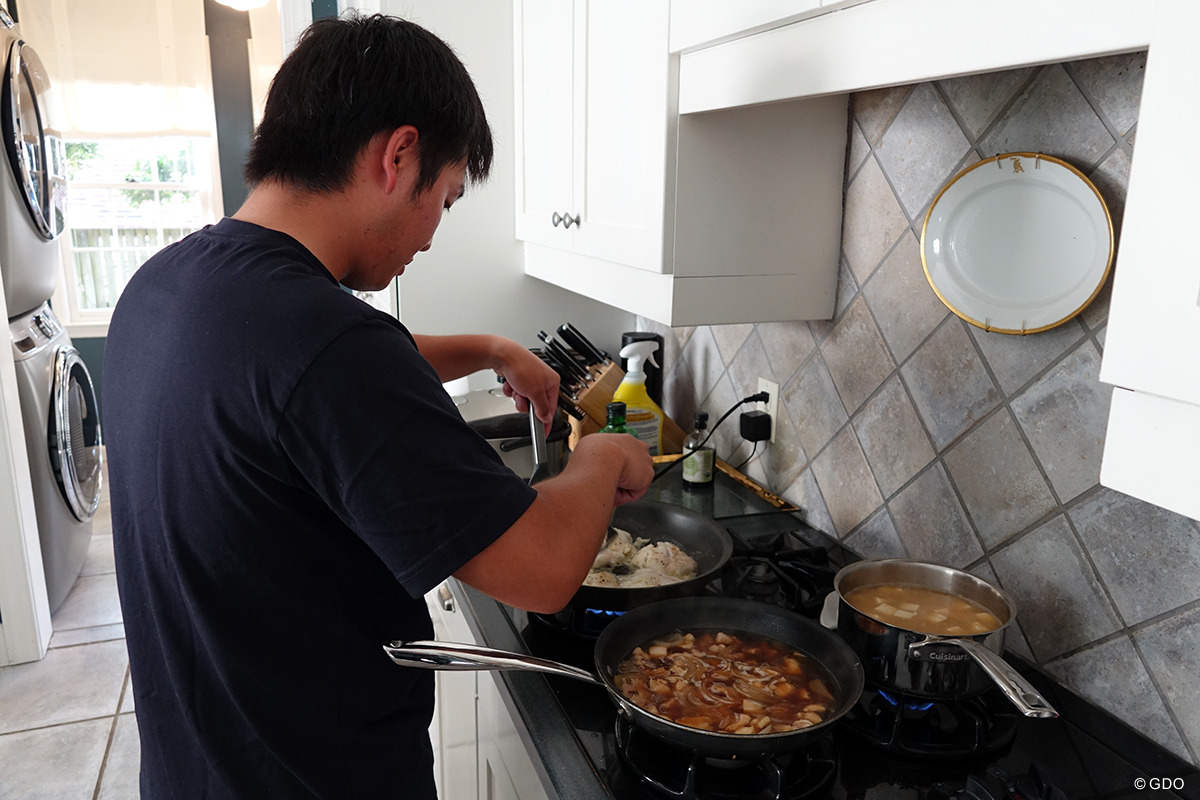 杉浦シェフ、きょうのメニューはなんでしょう