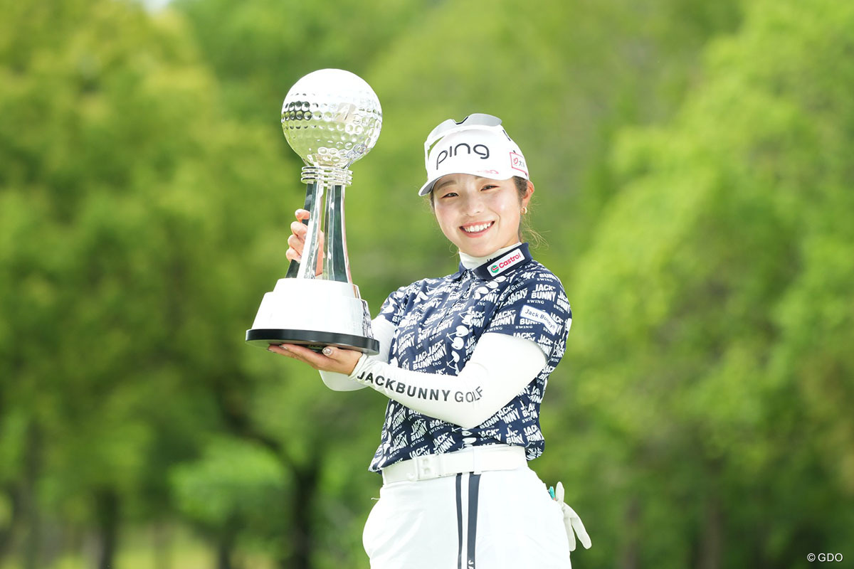エポック ワン【佐久間朱莉】圧巻の完全優勝で今季2勝目（25.5.25） エポック社の公式オンラインショップです。【佐久間朱莉】KKT杯