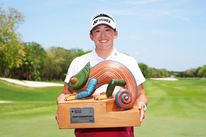 「シャンパンってあんなに勢いあるんだ」岩井千怜が米ツアー初優勝 今季最大タイ6打差独走で日本勢22人目の快挙