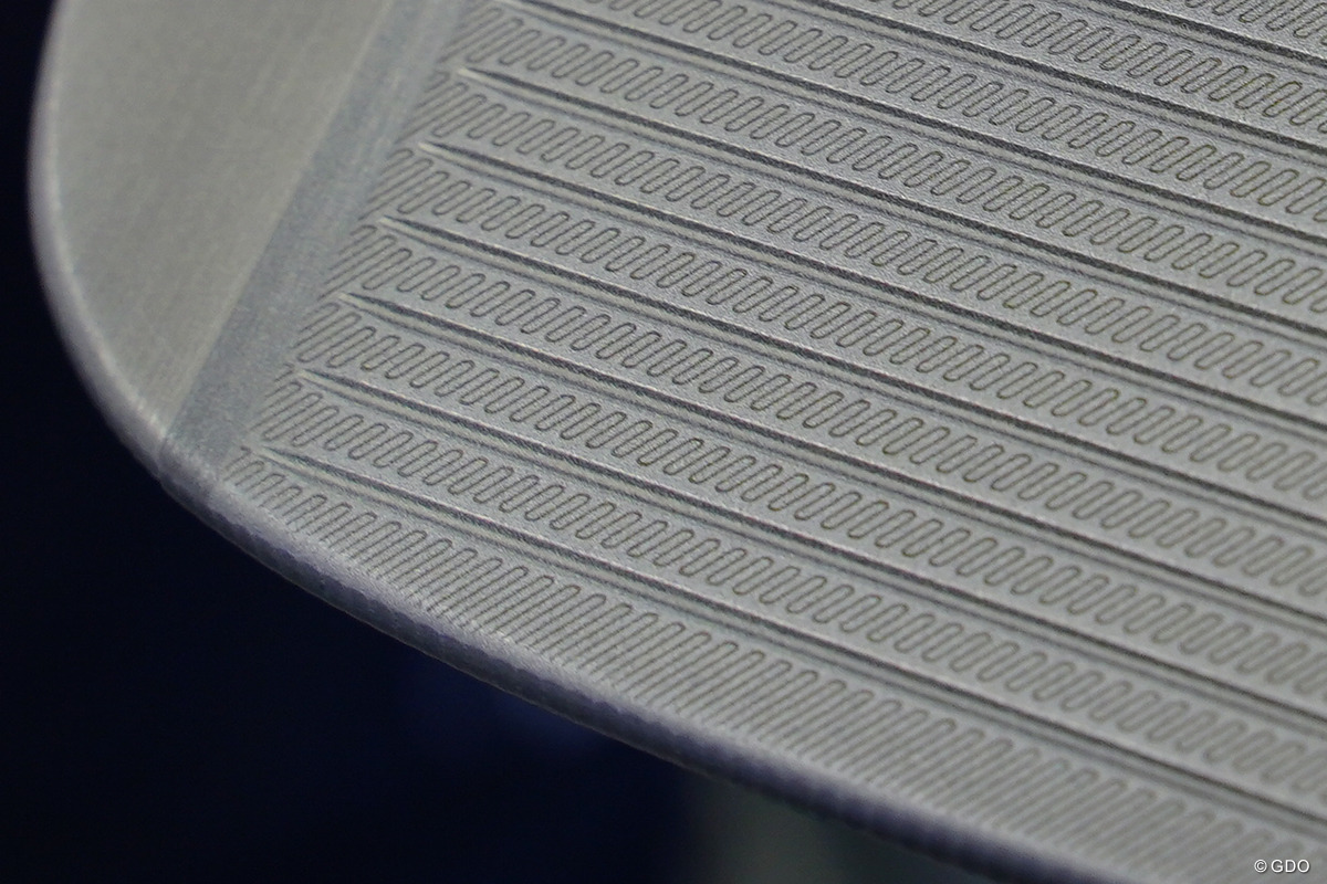 フェースのグルーブも進化？