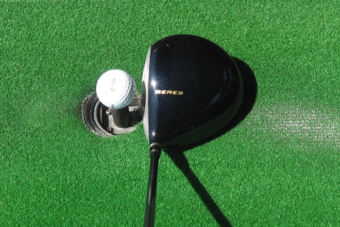 投影面積が大きく、安心感のあるヘッド 新製品レポート 本間ゴルフ ベレスC-01 ドライバー NO.2