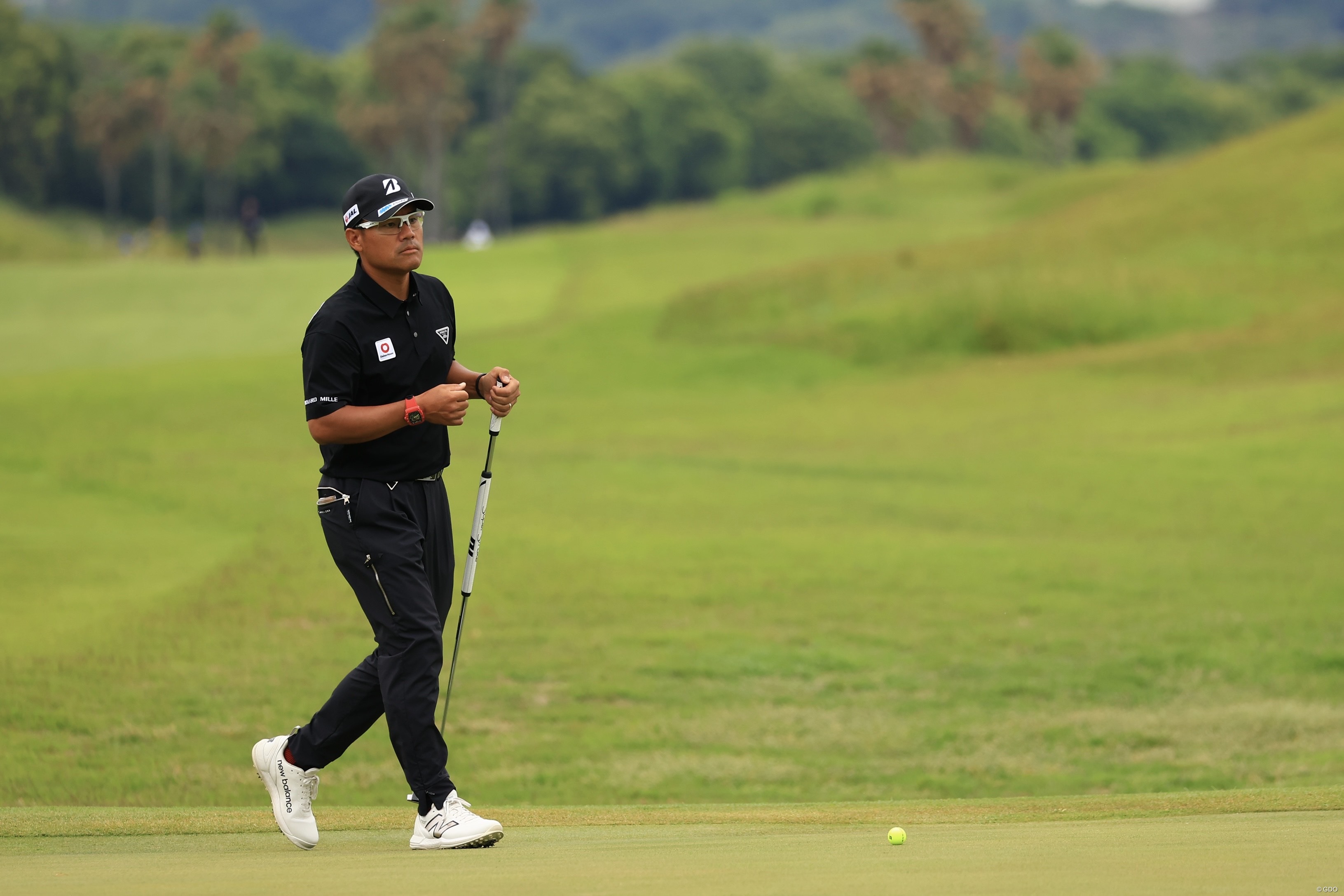 ボールも見やすいイエローに