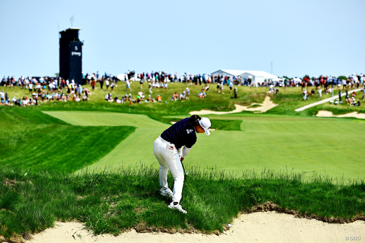 5番はラフからレイアップできず