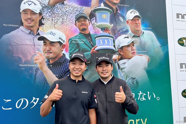 おひさしぶり、川村昌弘です！小木曾喬選手（左）と復帰戦で練習ラウンドをしました