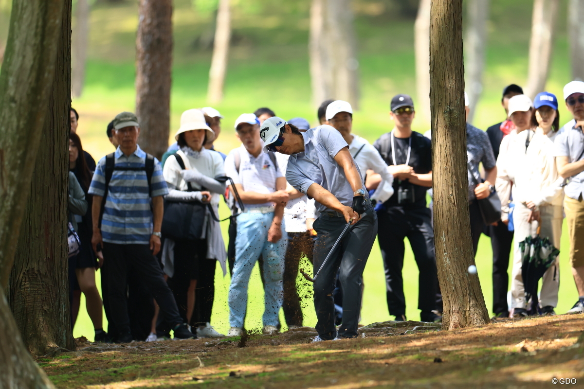 ナイスリカバリーで観衆を沸かせる場面も