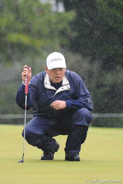 2011年 つるやオープンゴルフトーナメント 3日目 室田淳 プレー再開後スコアを崩してしまったのは残念。親子以上に年の離れた浅地君とのプレーはいかがでしたでしょうか？