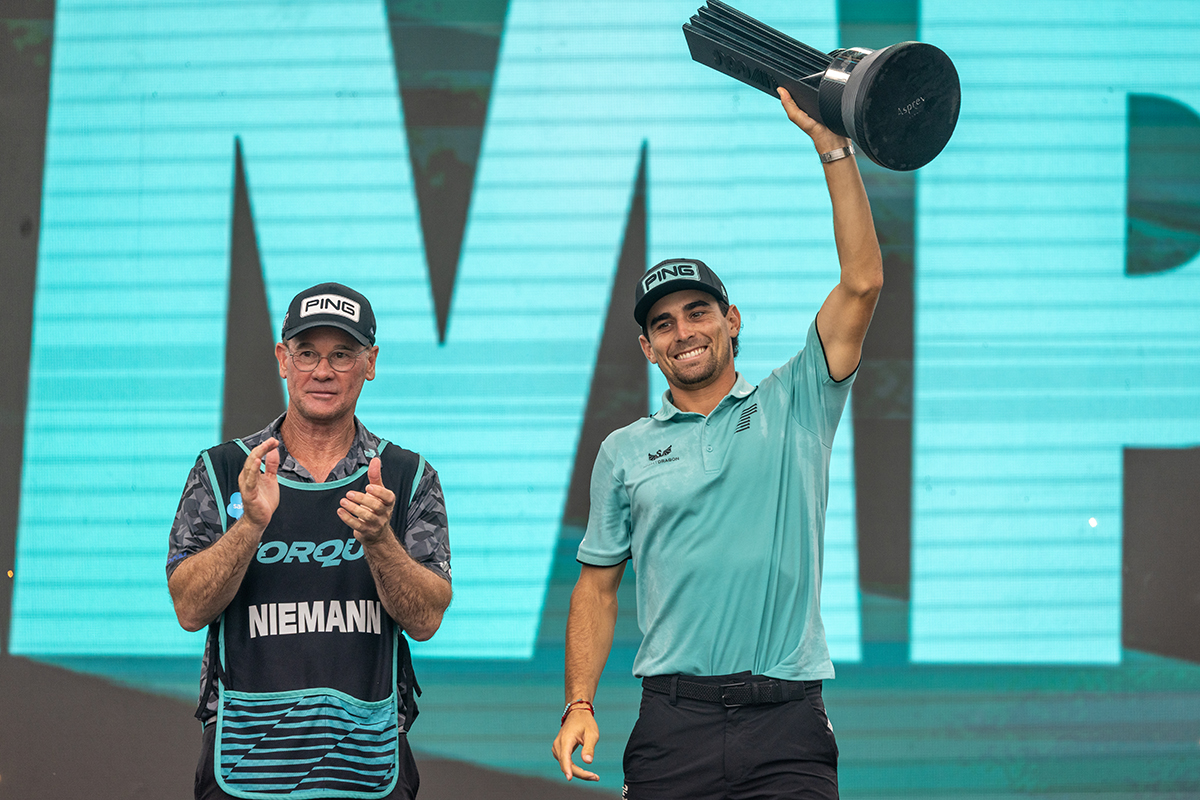 ホアキン・ニーマンは個人戦で今季4勝目を飾った(LIV Golf)