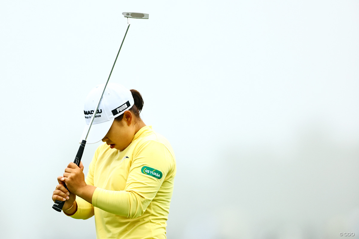 「転がりがいい」という新パターで納得のいくストロークをしてもポアナ芝に苦戦した