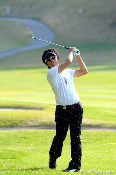 2011年 つるやオープンゴルフトーナメント 最終日 浅地洋佑 浅地洋佑は先輩の石川遼と並んで15位タイで終了