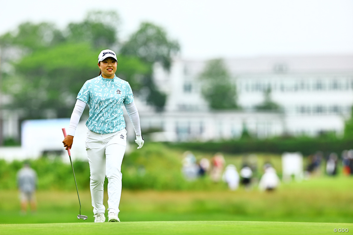 水分を吸ったグリーンは「重たかった」