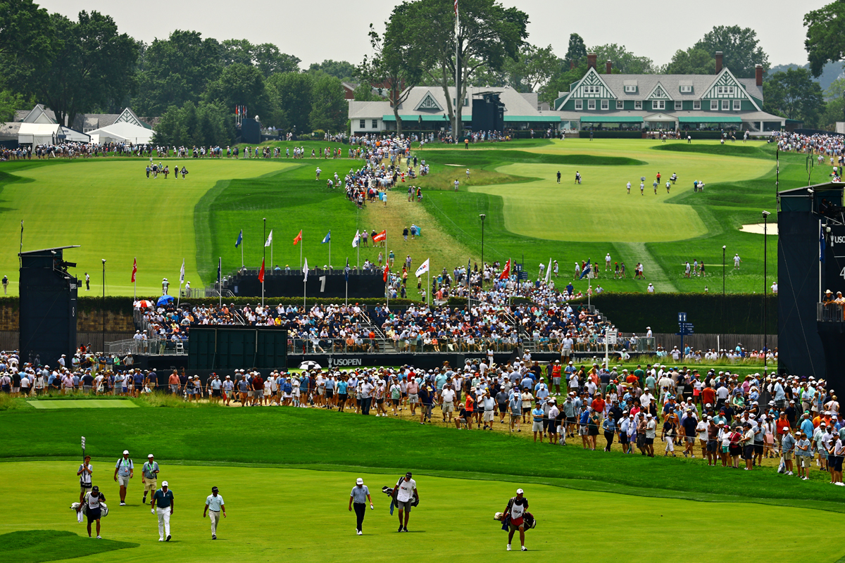 大勢のギャラリーを引き連れて 2025年 全米オープン 2日目 フィル・ミケルソン