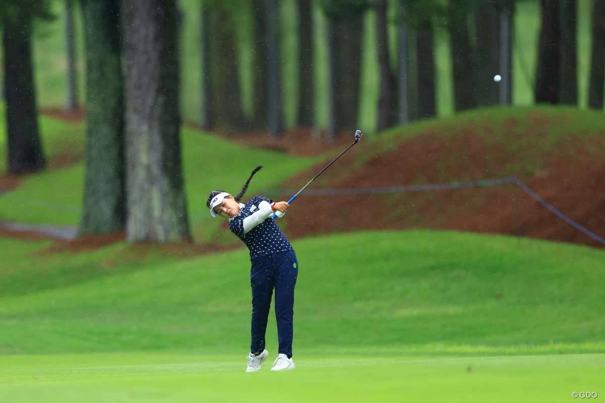 再挑戦の思いで粘りの「68」