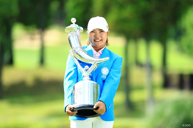 高橋彩華が涙の3年ぶりツアー2勝目＆全英切符 岡山絵里もメジャーへ