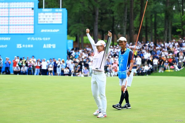ツアー2勝目を遂げた高橋彩華。3年間の苦しみが歓喜になって爆発した