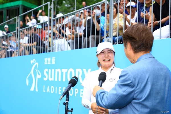 2025年 宮里藍 サントリーレディスオープンゴルフトーナメント 4日目 高橋彩華 優勝インタビュー