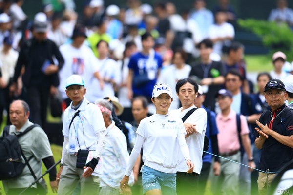 2025年 宮里藍 サントリーレディスオープンゴルフトーナメント 4日目 安田祐香 地元でギャラリーも一番多いかな