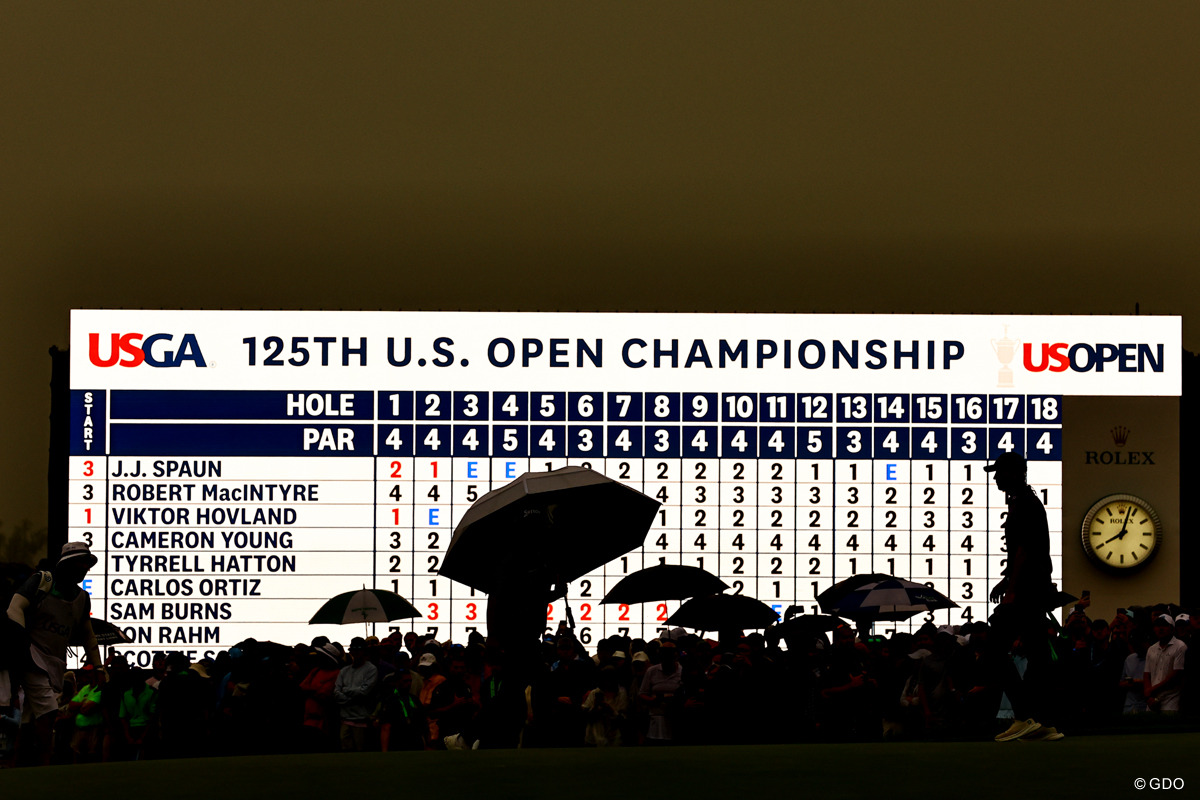 18番グリーンに上がってきた時は土砂降りに 2025年 全米オープン 最終日 J.J.スポーン