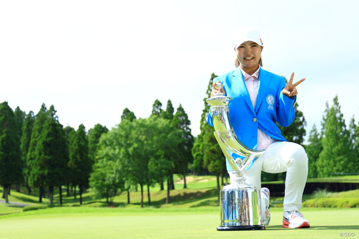 国内ツアーを制した高橋彩華が浮上