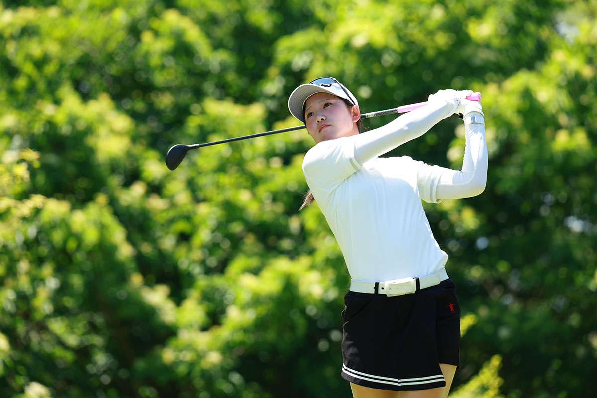 第1ラウンドを回る山本唯依※提供JGA 2025年 日本女子アマチュアゴルフ選手権 初日 山本唯依