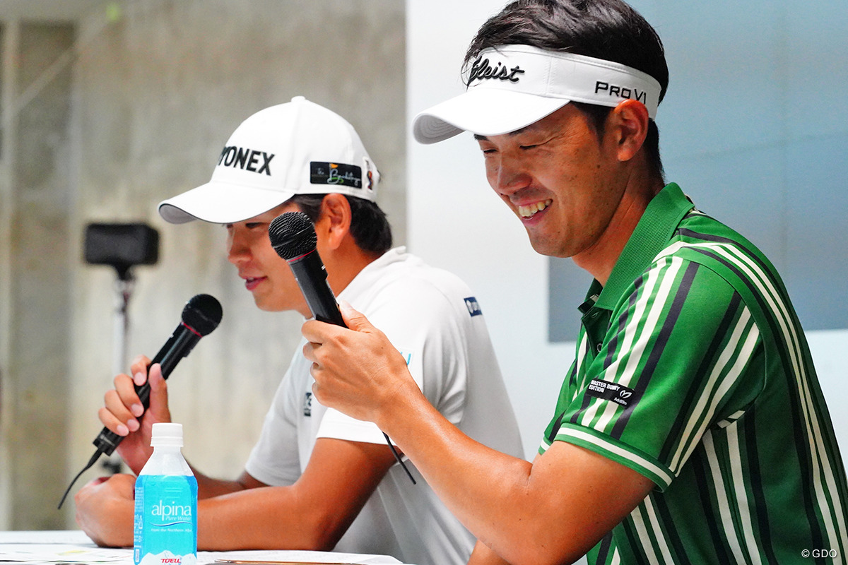 大会実行委員長を務める阿久津未来也（右）と副委員長の鍋谷太一