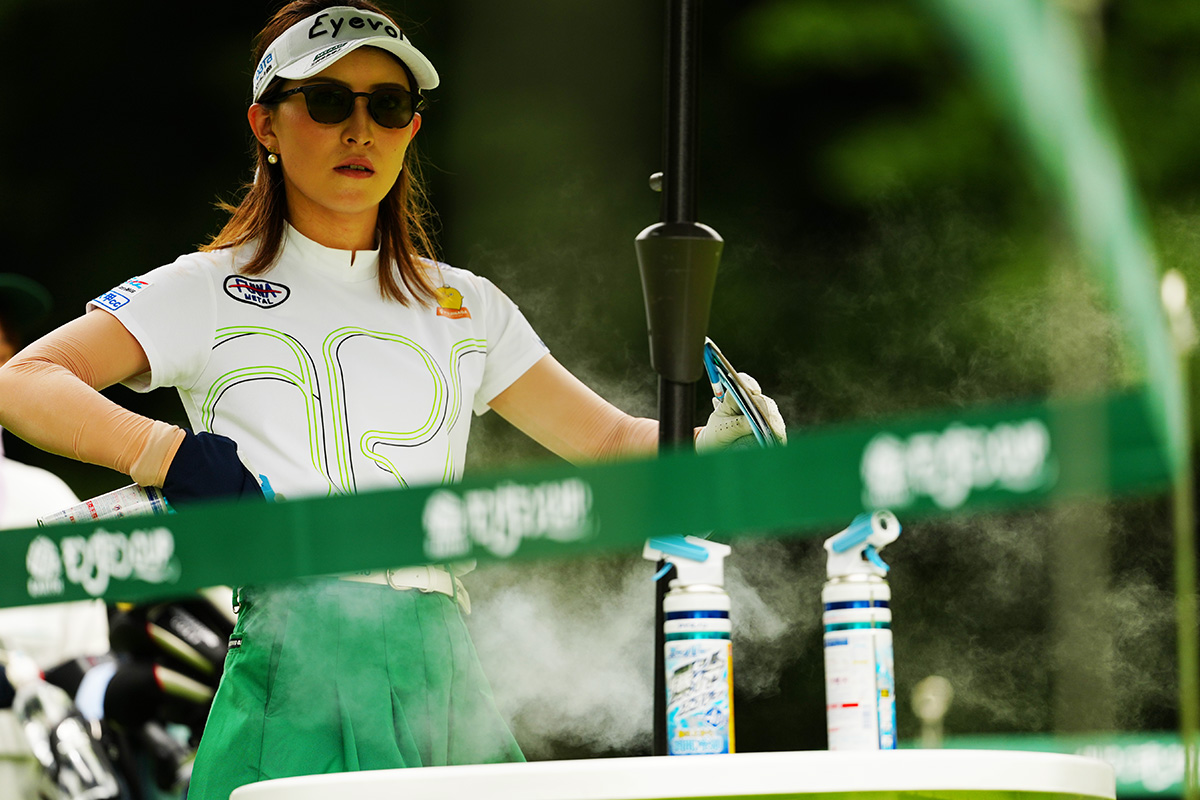 メジャー帰りの河本結が単独首位発進 菅沼菜々2位 笹生優花は出遅れ