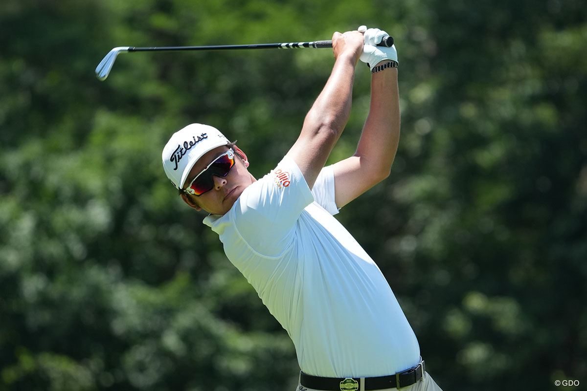 幡地隆寛は首位に4打差の暫定3位で週末へ