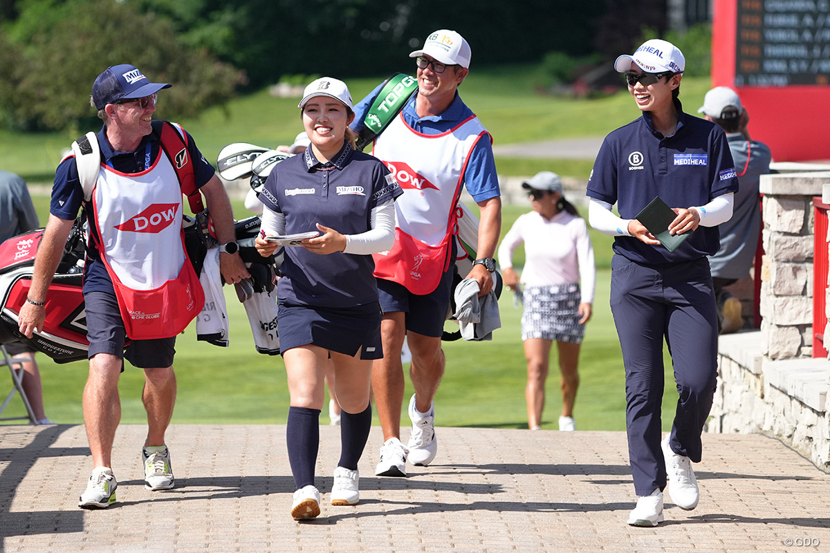 古江彩佳とアン・ナリンのペアが9位に浮上して週末へ