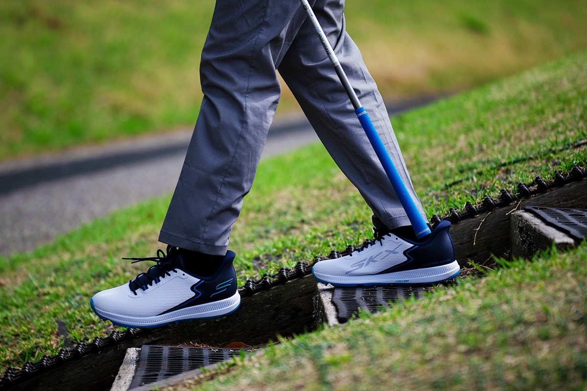 2025春夏 新作ゴルフシューズ試し履きレポート スケッチャーズ GO GOLF ELITE 6