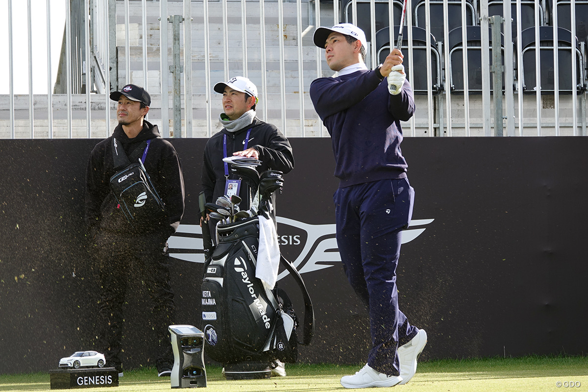 この日は7時から9ホールをプレー