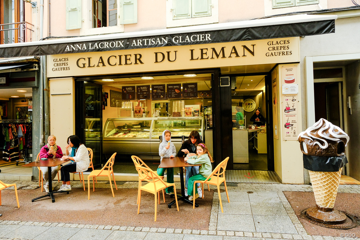 古江彩佳がお気に入りのアイスクリーム店『Glacier du Leman』