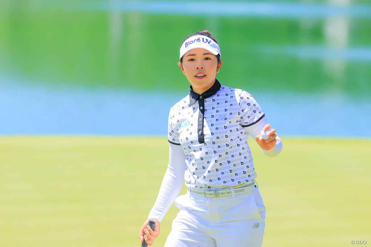 山下美夢有は首位と4打差23位スタート