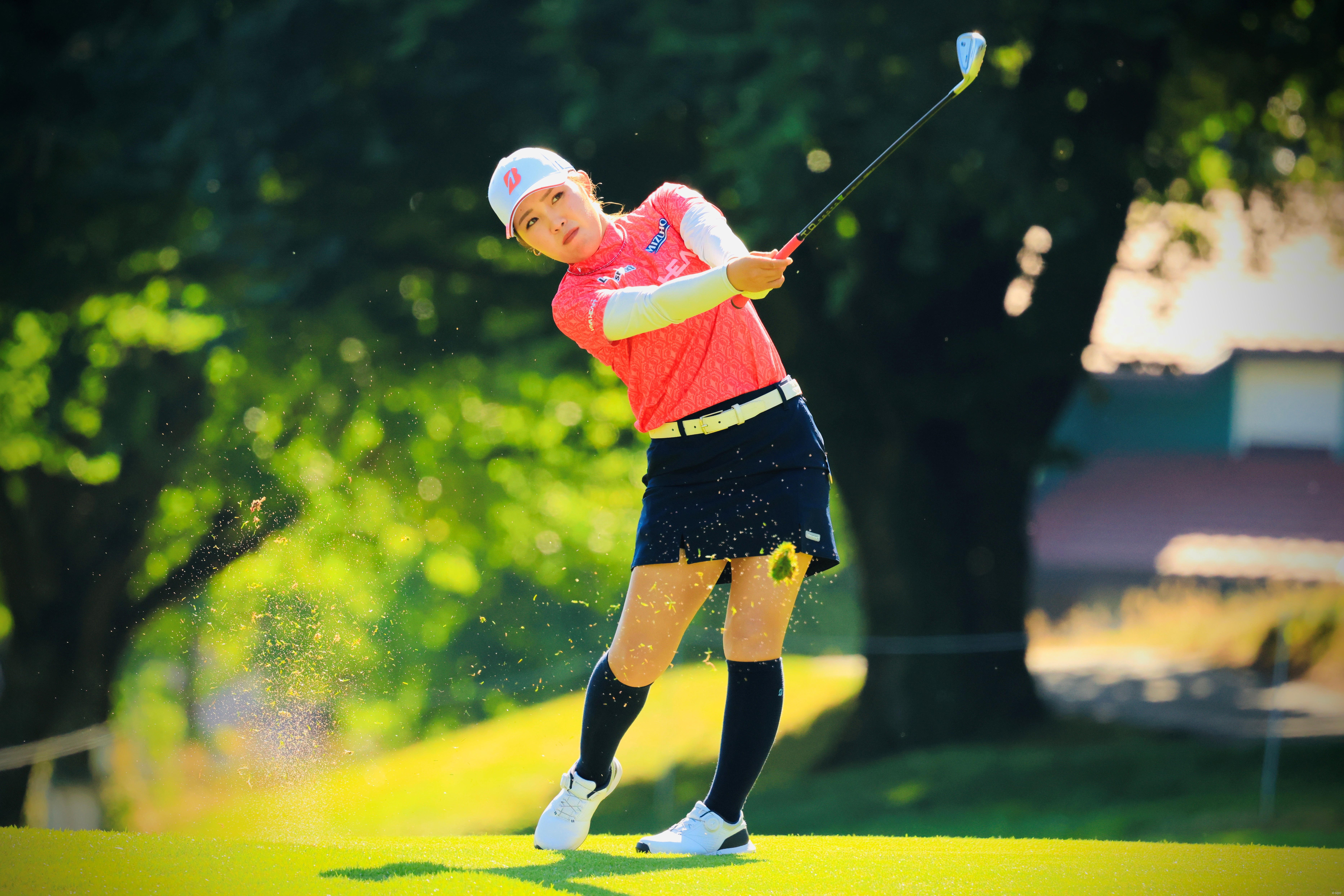 2日目をプレーする古江彩佳